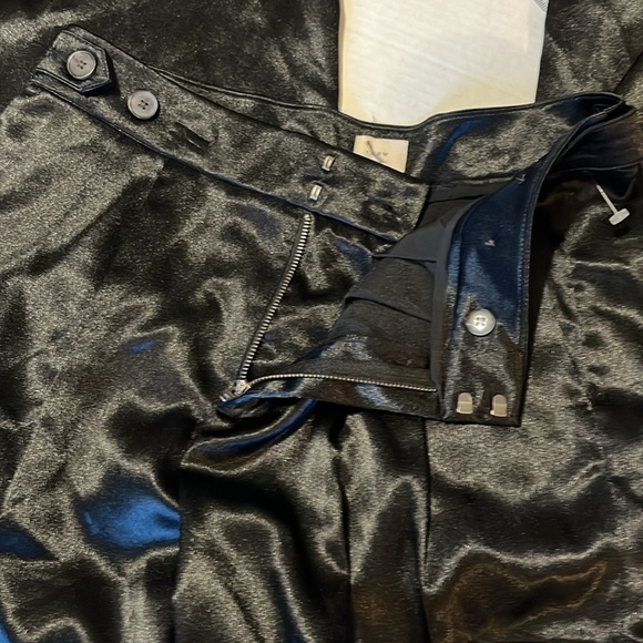 New-a new day-6-black-high-rise, satin, pleated, wide leg, slouchy, cargo pants. - Picture 7 of 15